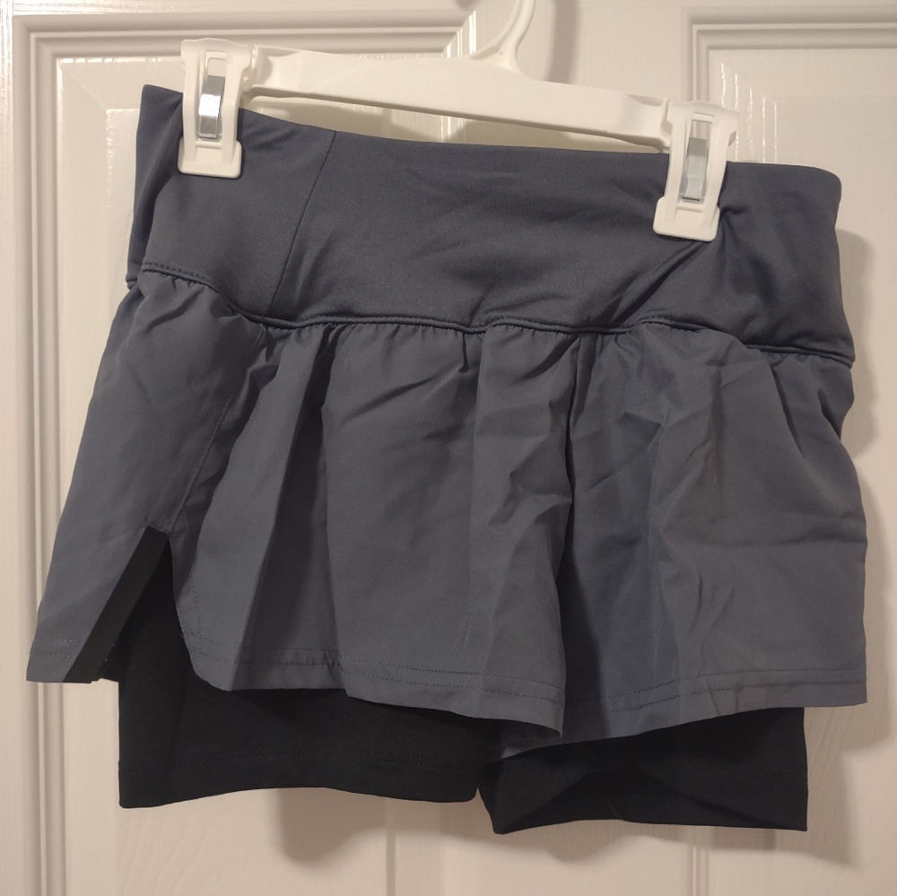 XS - Champion Gray & Black Skort